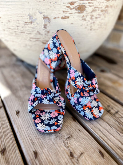 Matisse ESME Navy Floral Platform Heel - Southern Soule Designs