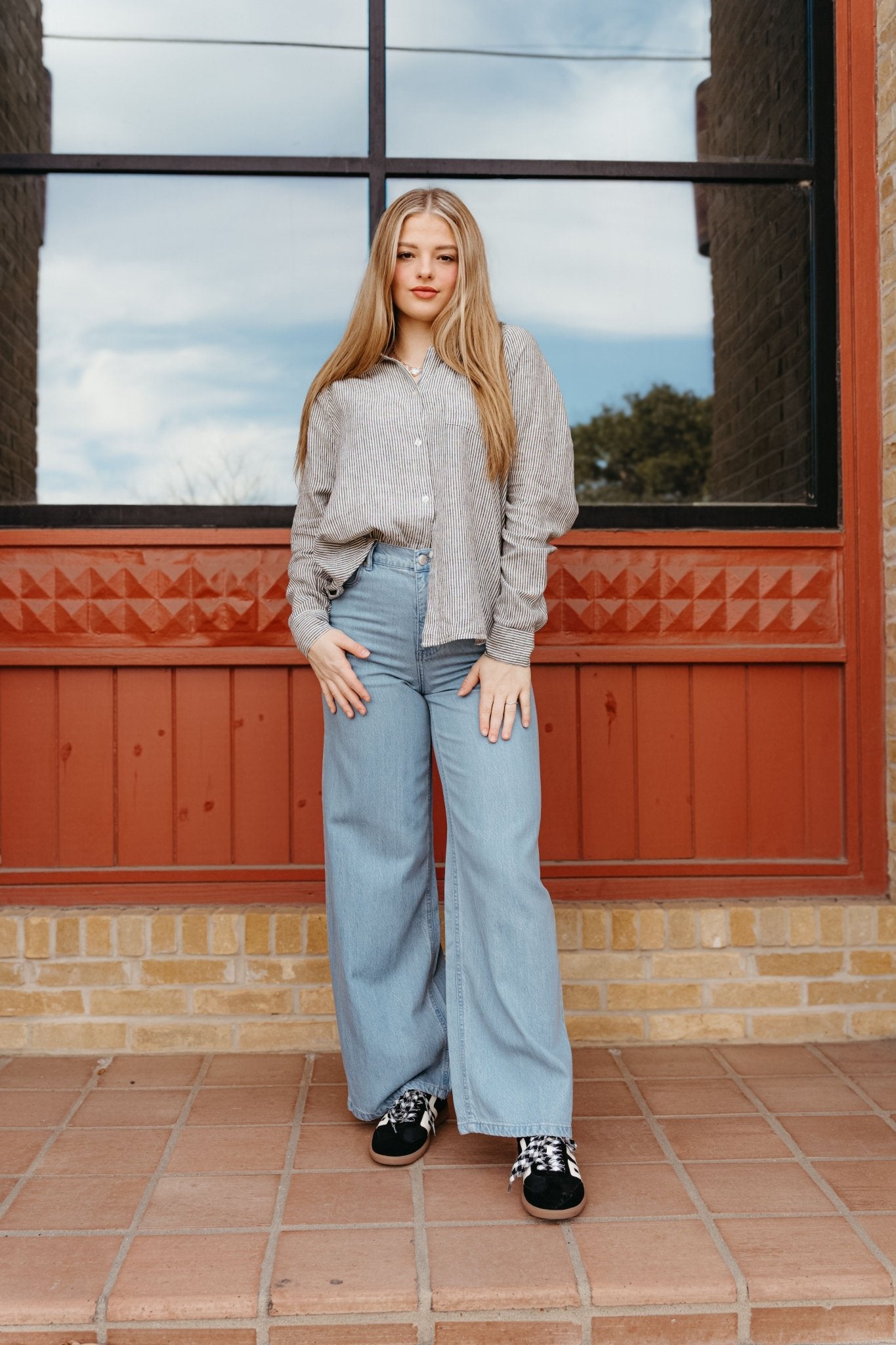 Mia Loose Wide Leg Denim Pant Light Vintage Indigo ZP251634S - Southern Soule Designs