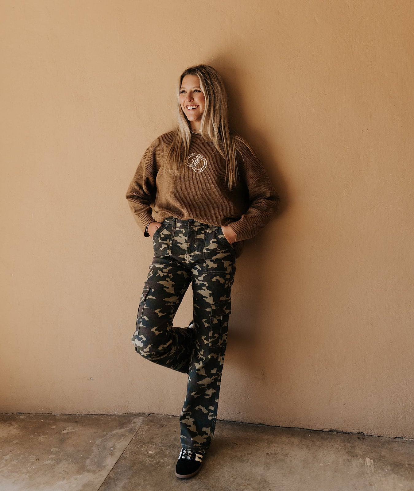 Mocha/Cream Double Horshoe Sweater WL25 - 11155 - Southern Soule Designs