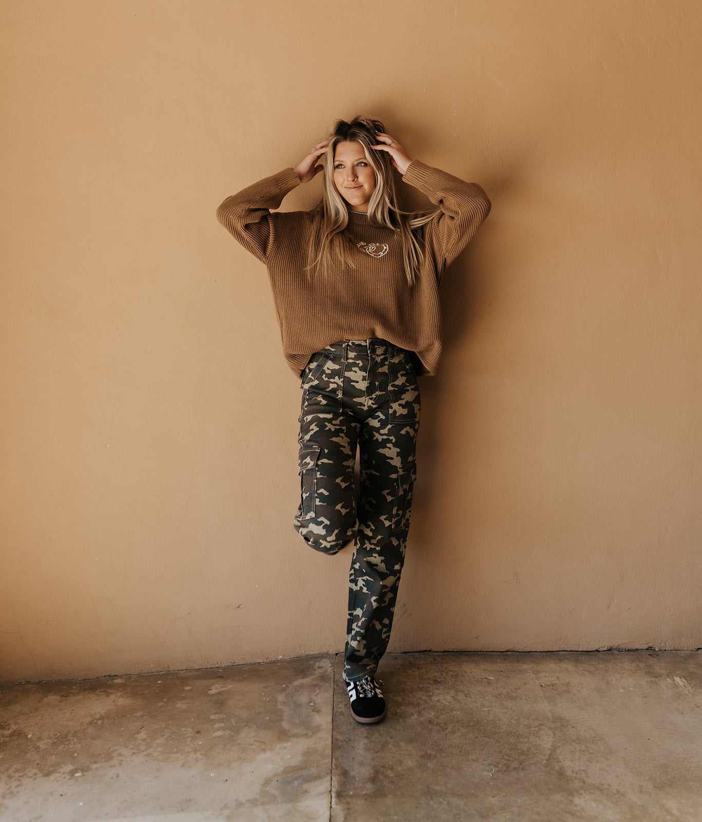 Mocha/Cream Double Horshoe Sweater WL25 - 11155 - Southern Soule Designs