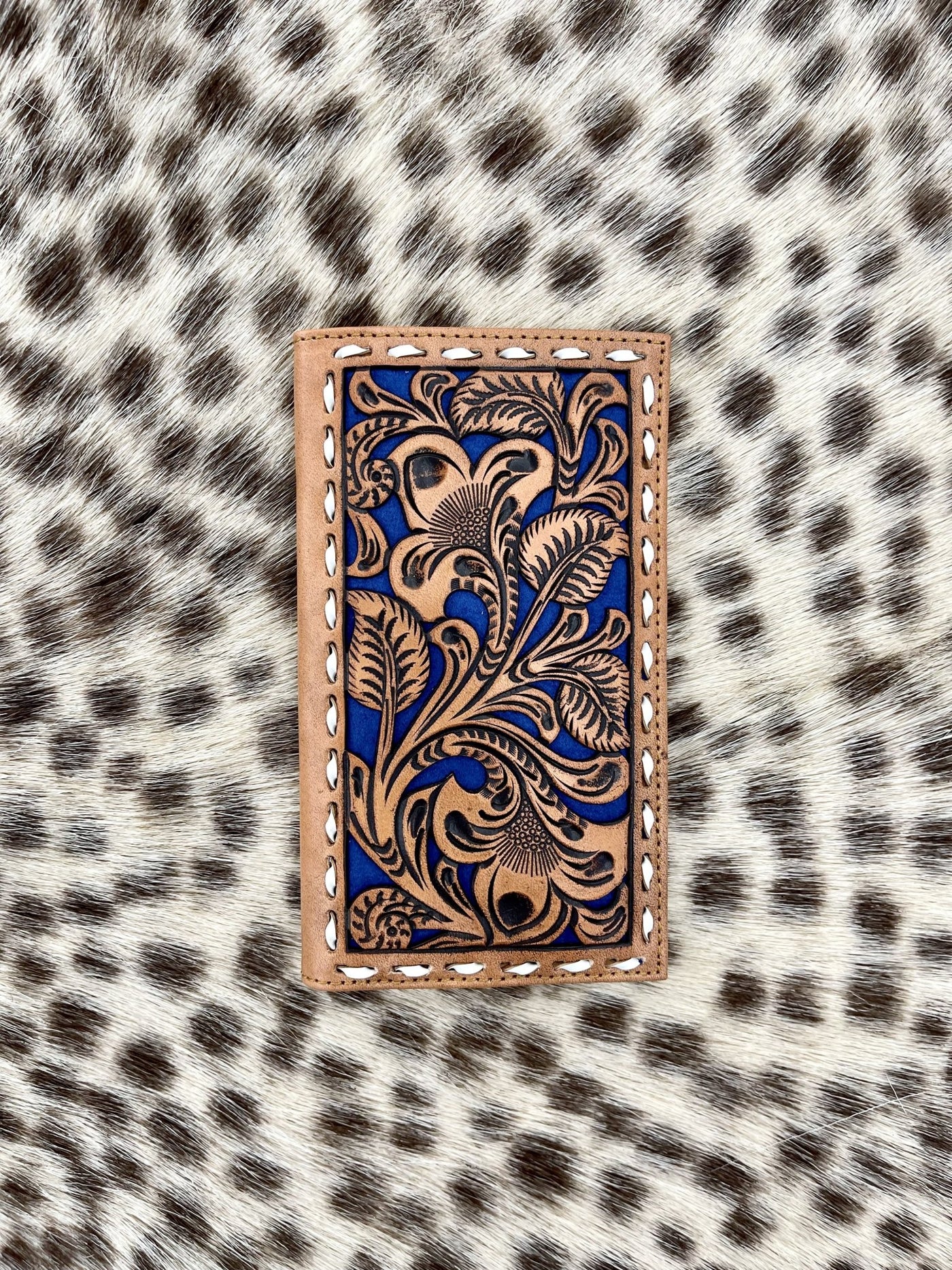 N5497827 Nocona Men's Floral Embossed Bifold Wallet - Southern Soule Designs