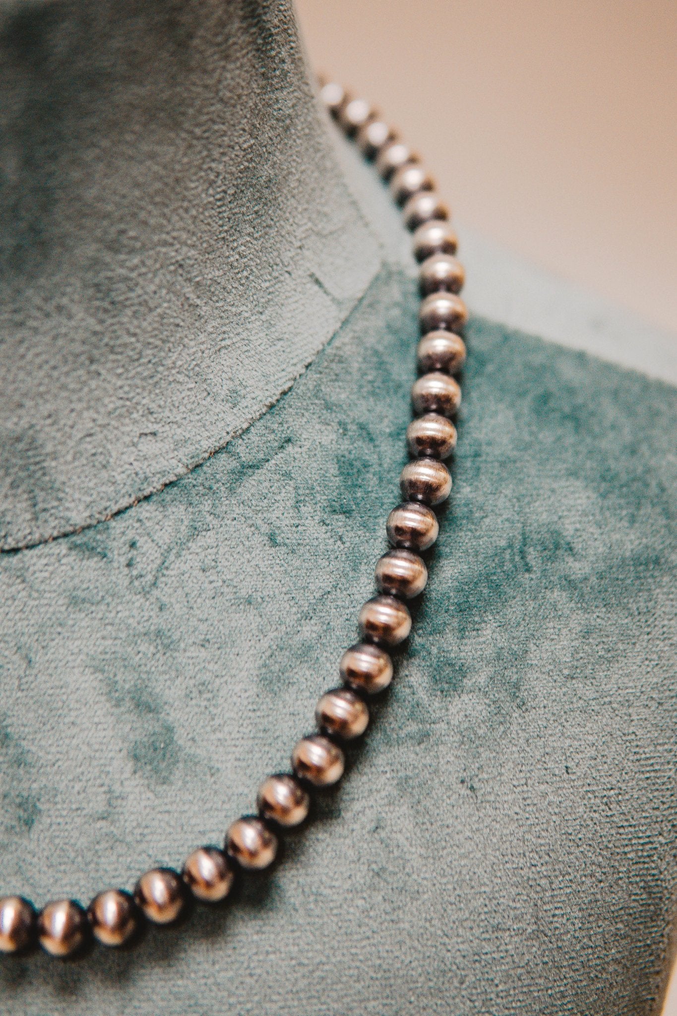 Navajo Pearl 8MM 18" - Southern Soule Designs