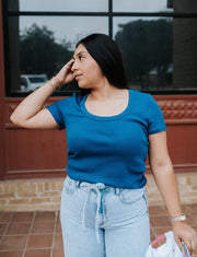 Navy Peony Jurnee Tee - Southern Soule Designs