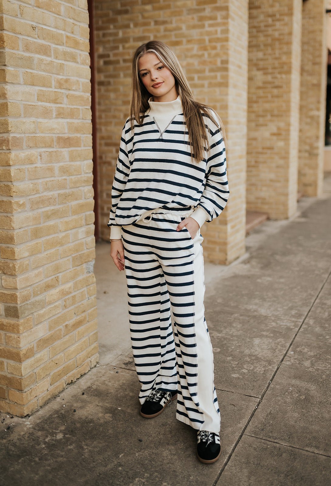 Navy/Cream Drawstring Stiped Sweatpants P5720 - 1A - Southern Soule Designs