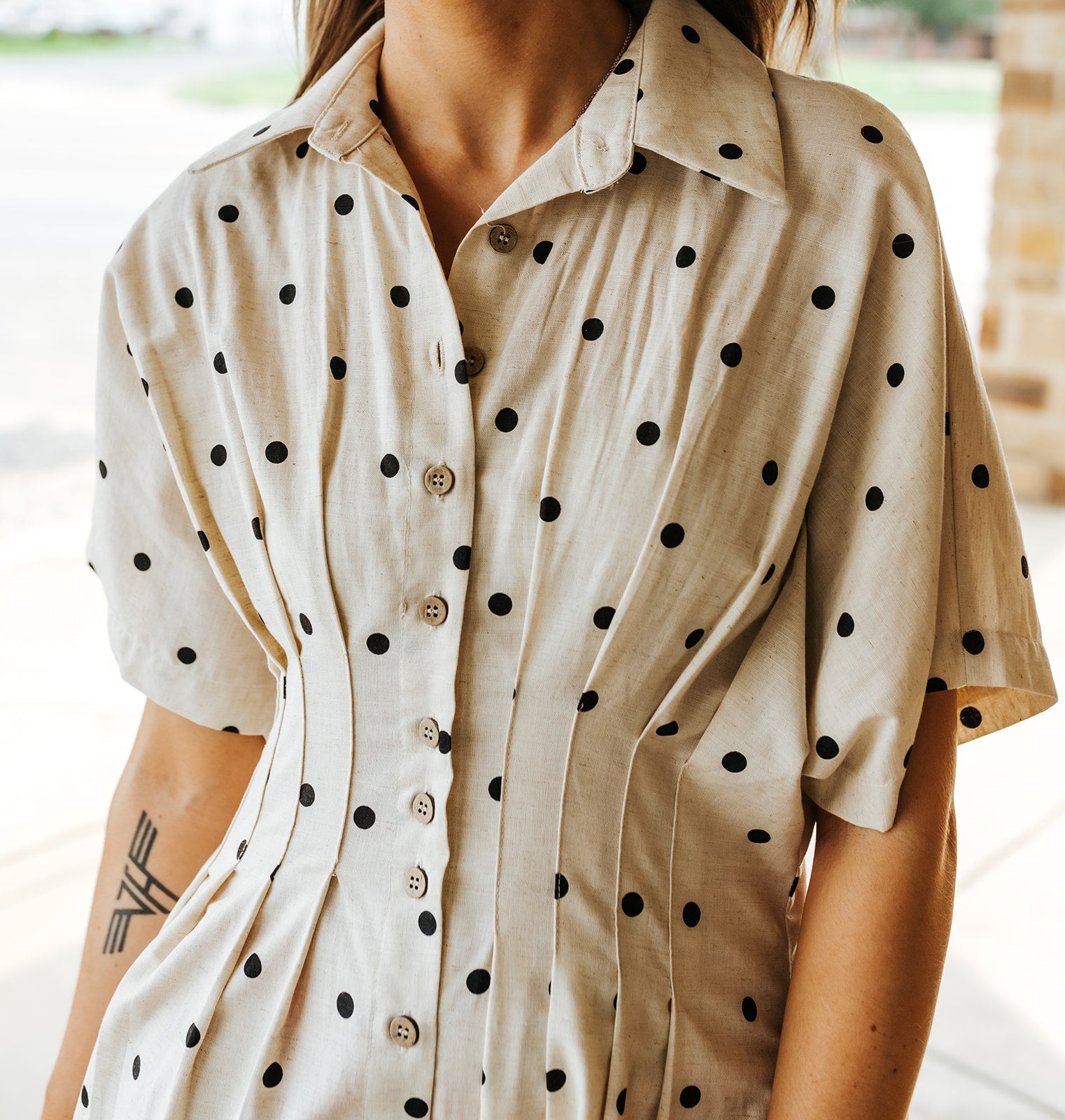 Oatmeal/Black Polkadot Short Sleeve Dress D6840 - Southern Soule Designs