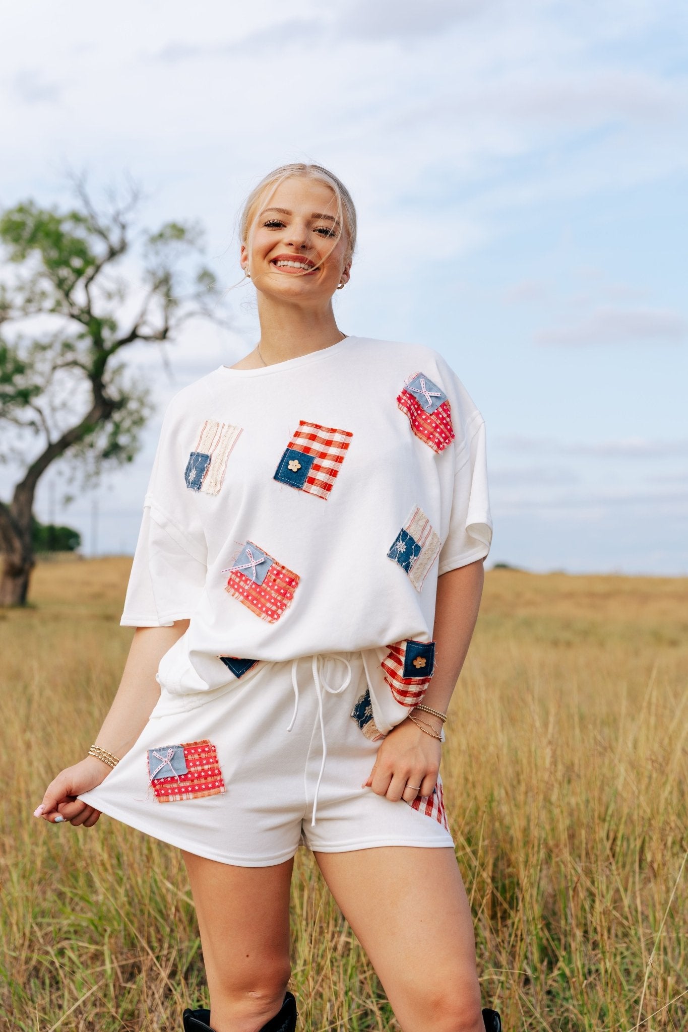 Off White USA Flag Patches Short Sleeve Top IFKT47431 - 01 - Southern Soule Designs