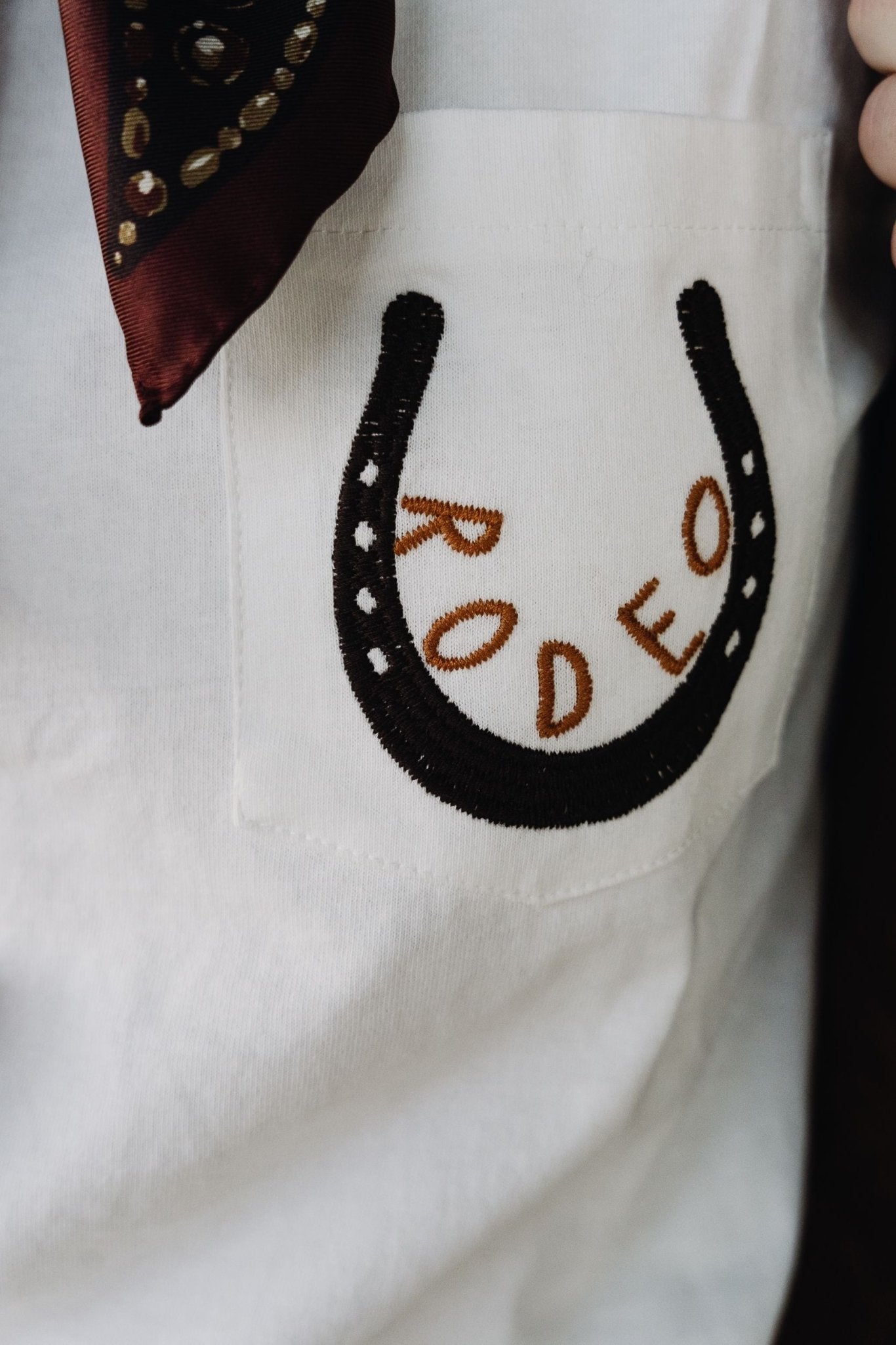 Off White Zig Zag Stitch Western Tee 23152T - Southern Soule Designs