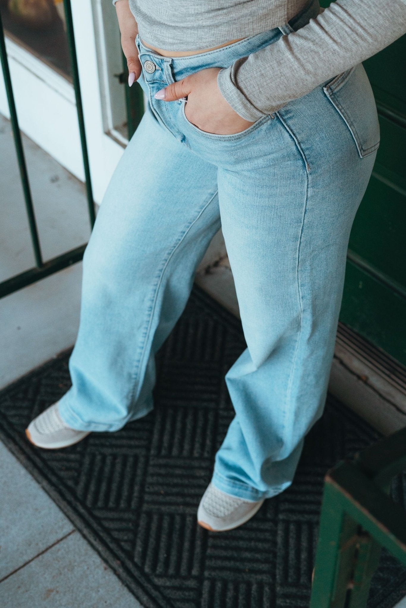 Optimistic High Rise Wide Leg Jean V3468 - Southern Soule Designs