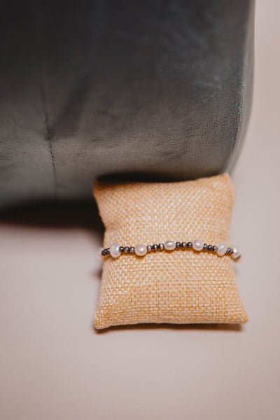 Pearl/Onyx Stretch Bracelet - Southern Soule Designs
