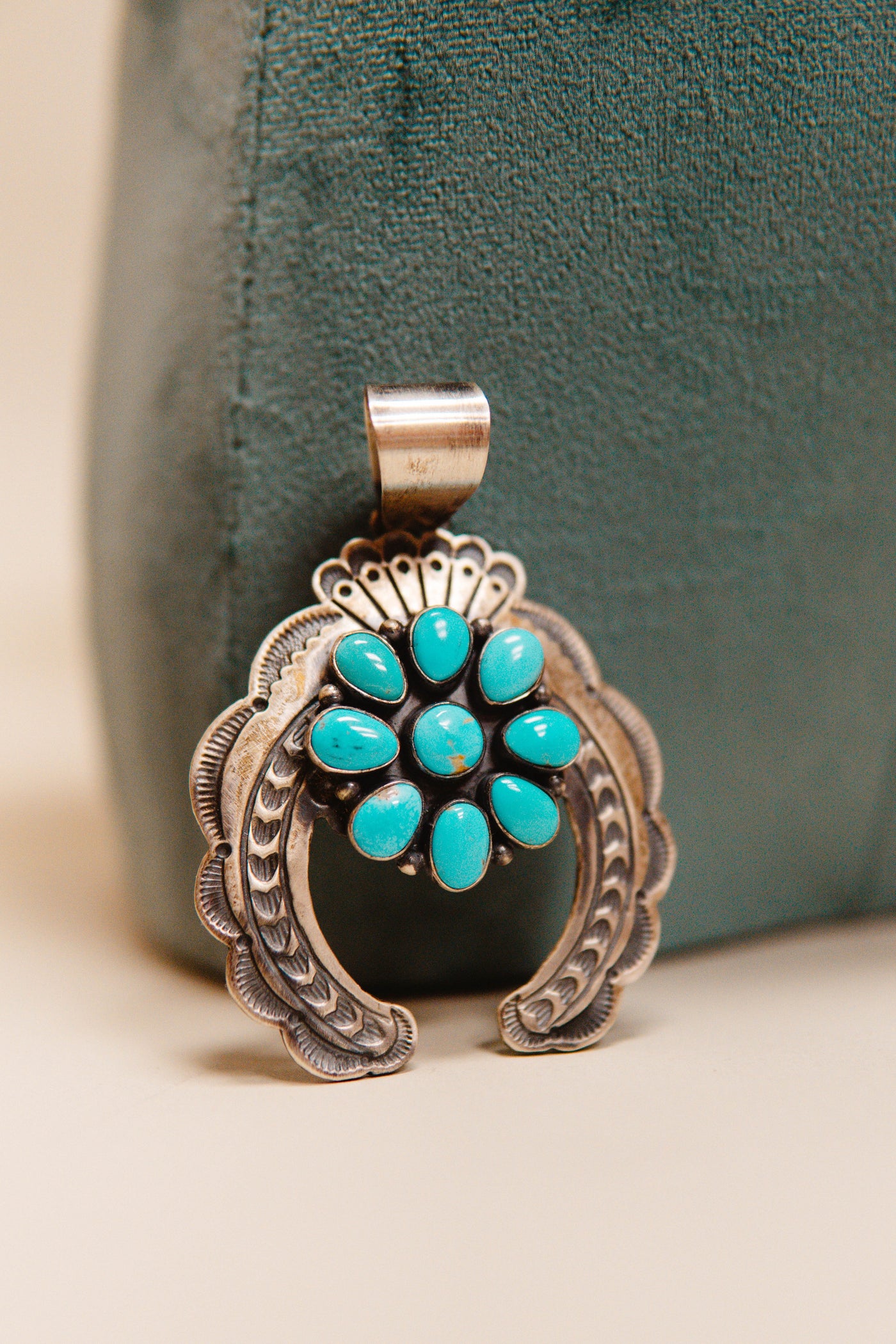 Turq Horseshoe Cluster Pendant