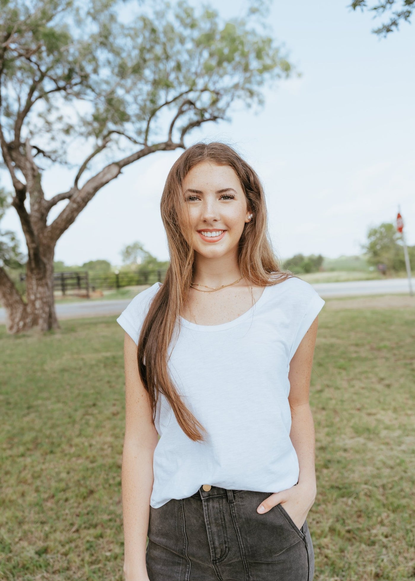 Per Diem Tee White ZT253899 - Southern Soule Designs