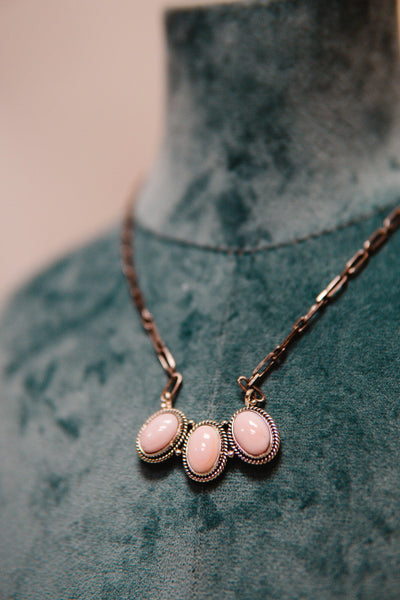 Pink Conch 3 Oval Necklace - Southern Soule Designs