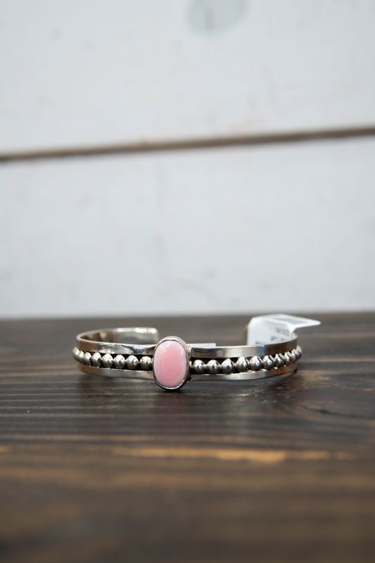 Pink Conch Oval Stone Cuff - Southern Soule Designs