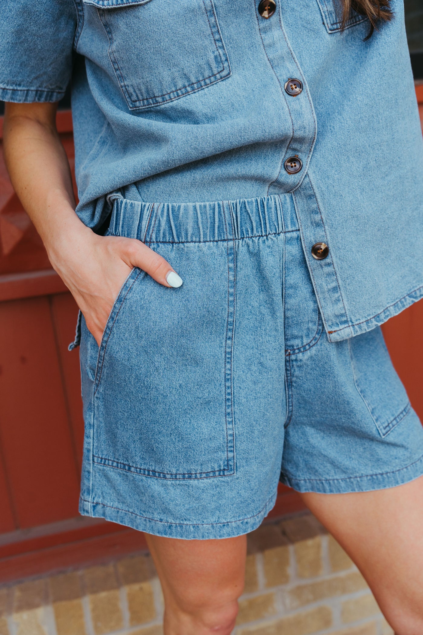 Blue Denim Elastic Waist Shorts with Cargo Pockets P26292