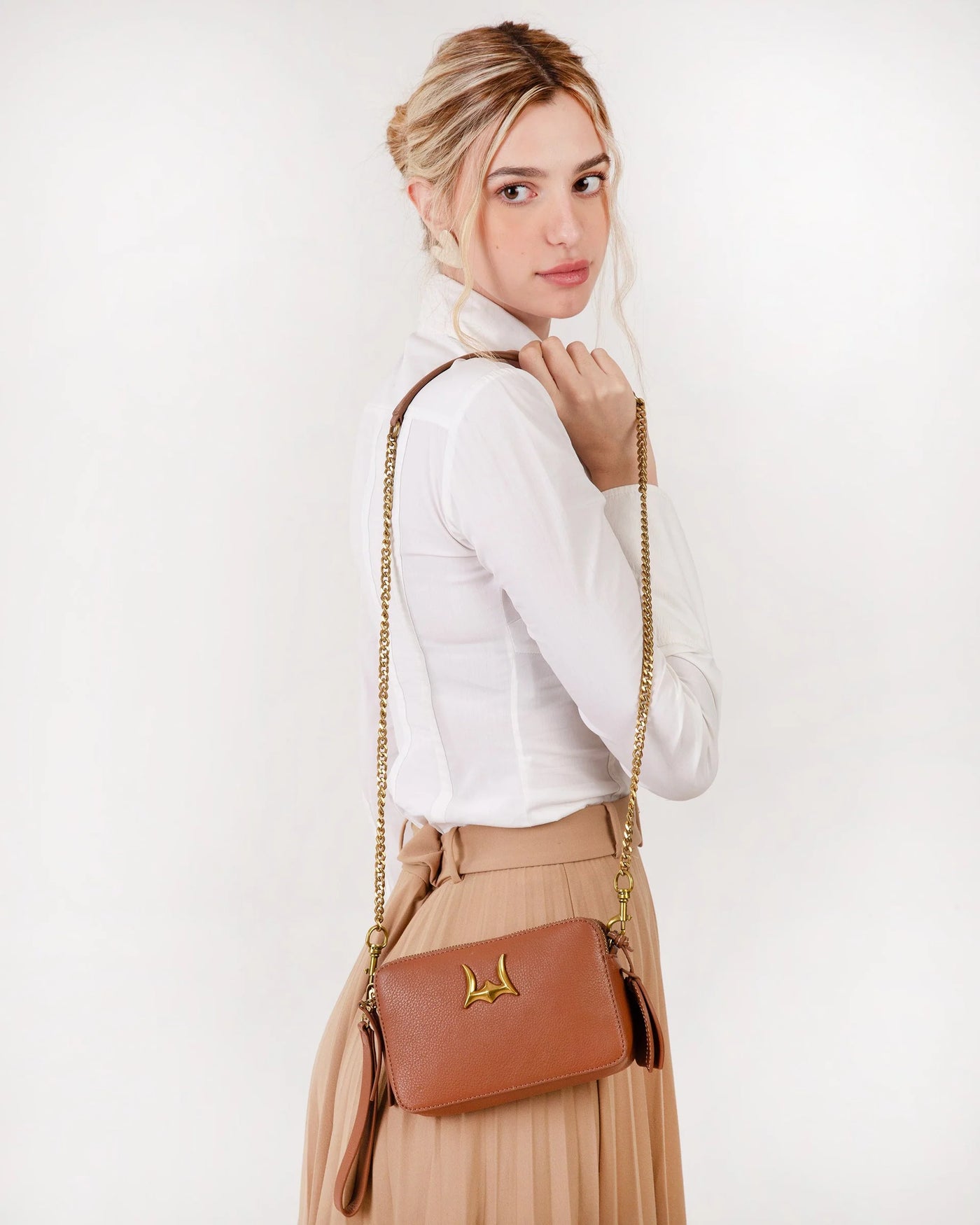 Shell Mini Purse - Brown Leather