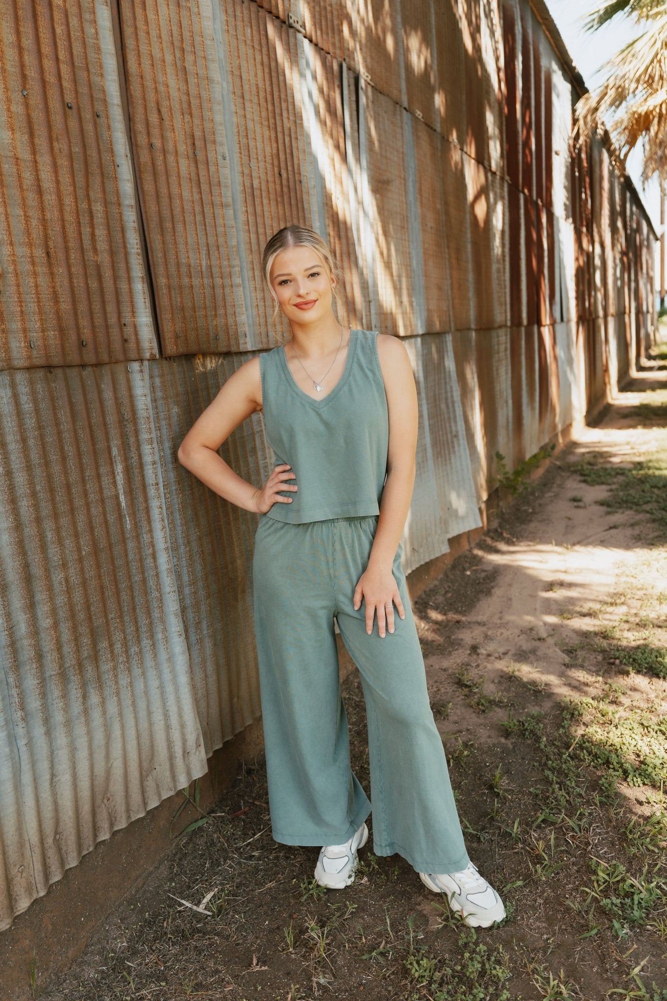 Sloane V - Neck Top Hunter Green ZT253828 - Southern Soule Designs