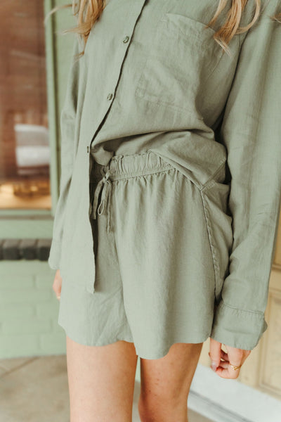 The Perfect Linen Shorts Avocado ZS252686 - Southern Soule Designs