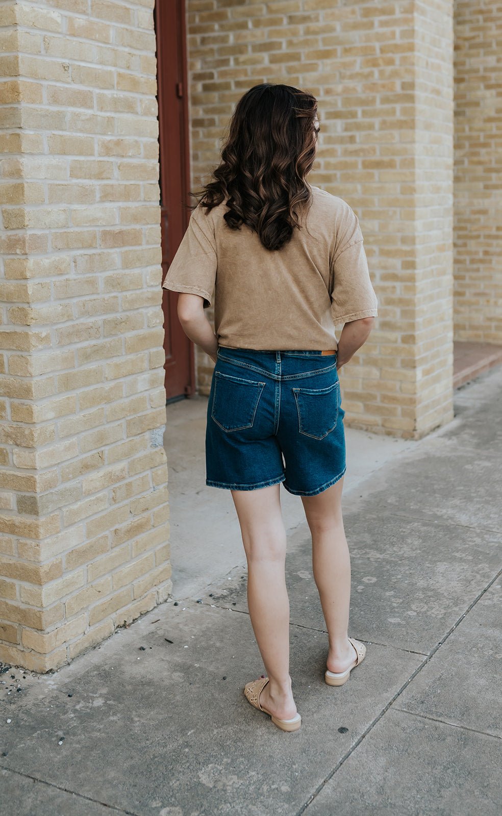 Toast Jesus is King Mineral Washed Tee - Southern Soule Designs