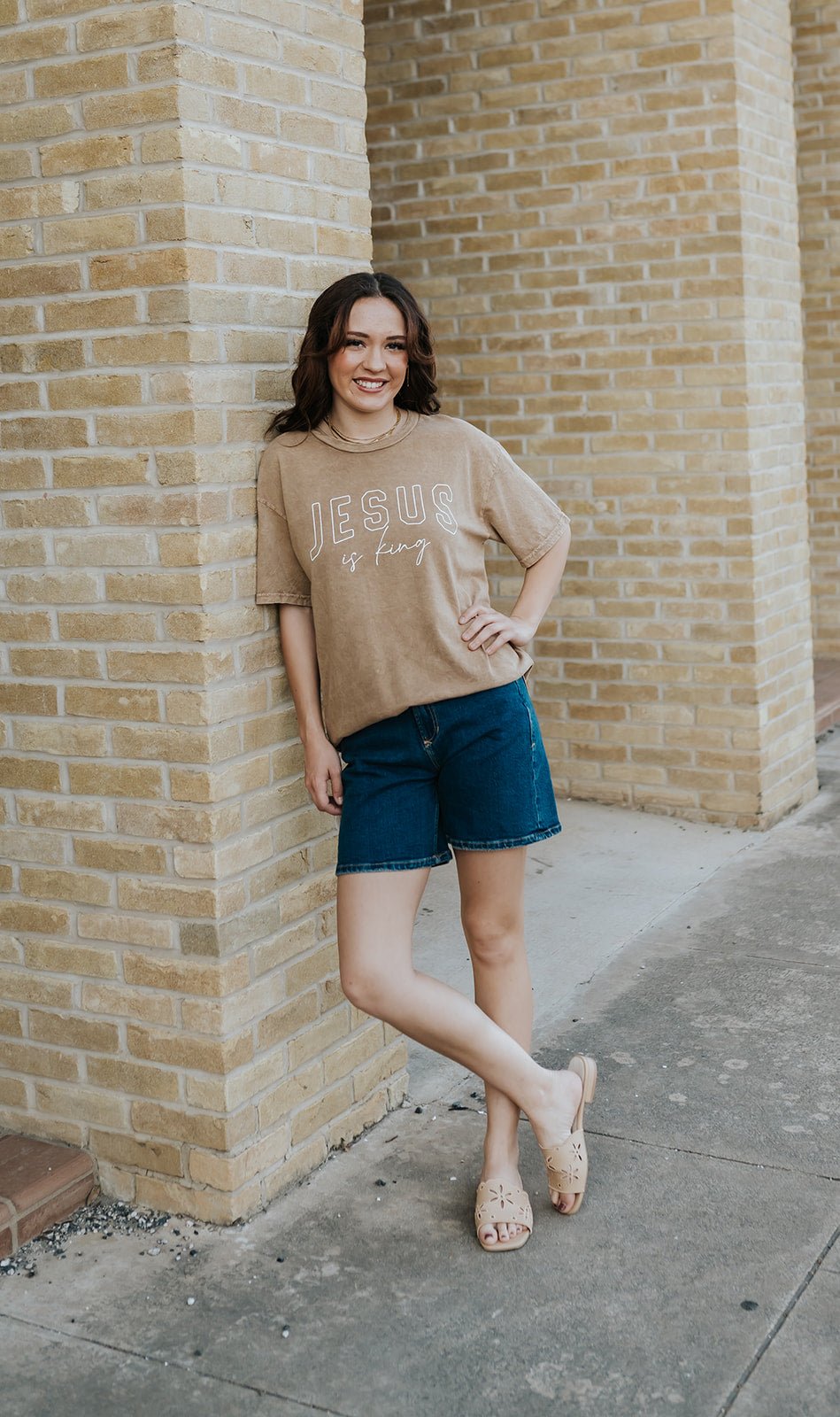 Toast Jesus is King Mineral Washed Tee - Southern Soule Designs