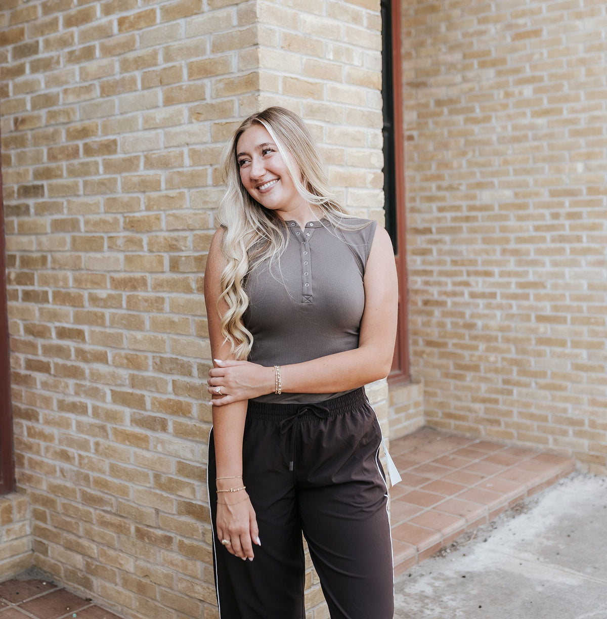 Truffle Essential Micro-Ribbed Henle Tank Top KT5544 - Southern Soule Designs