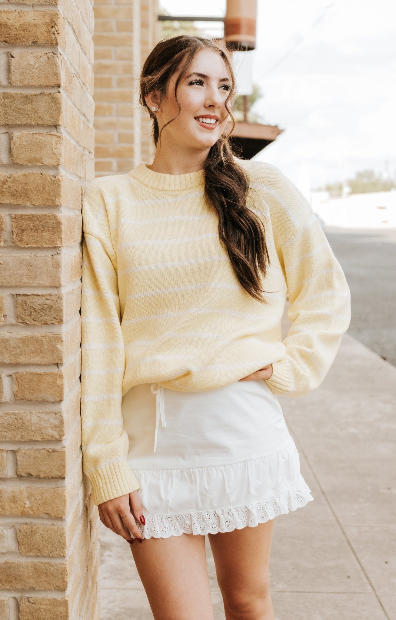 White High Waisted Lace Trimmed Mini Skirt IS5179 - Southern Soule Designs