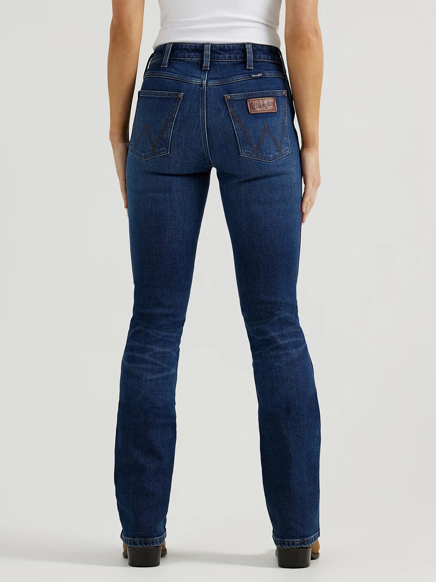 Wrangler 112352982 Retro Bailey High Rise Bootcut Jean Isla - Southern Soule Designs