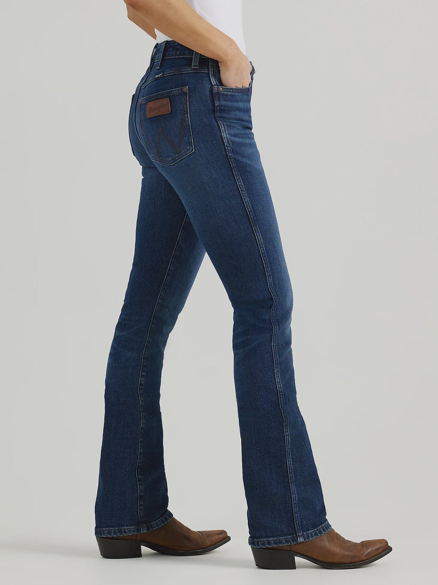 Wrangler 112352982 Retro Bailey High Rise Bootcut Jean Isla - Southern Soule Designs