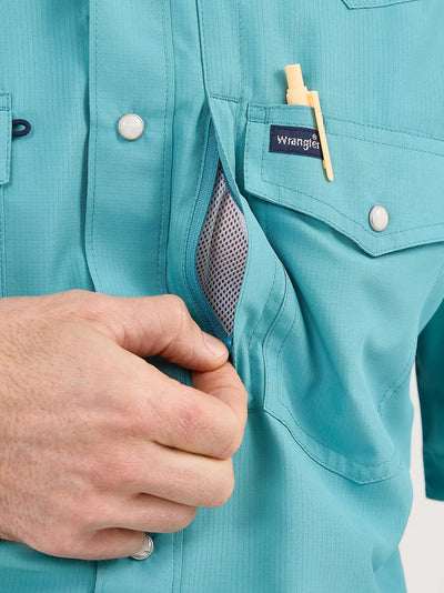 Wrangler Men's Performance Short Sleeve Snap Muted Teal 112359445 - Southern Soule Designs