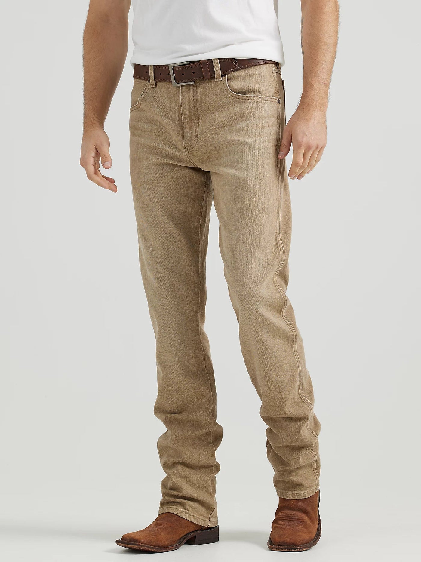 Wrangler Men's Retro Slim Fit Straight Leg Jean Saddle 112345014 - Southern Soule Designs