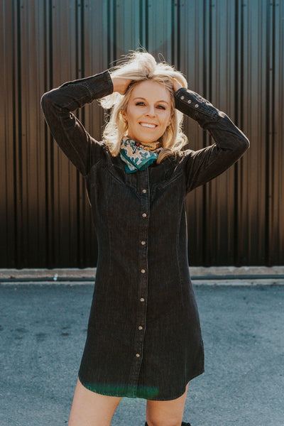 Wrangler Scallop Yoke Denim Western Snap Shirt Dress 112356662 - Southern Soule Designs
