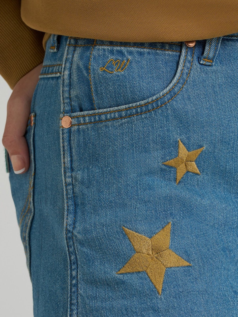 Wrangler Women's Lainey Wilson Cowboy Shorts 112375881 - Southern Soule Designs