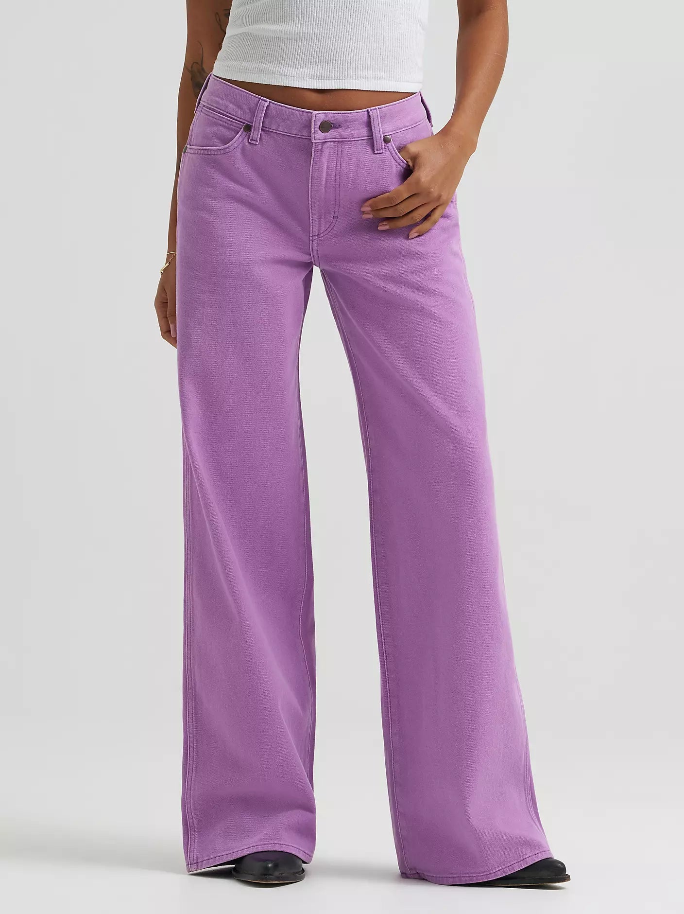 Wrangler Women's Worldwide Jean in Bellflower 112378544 - Southern Soule Designs