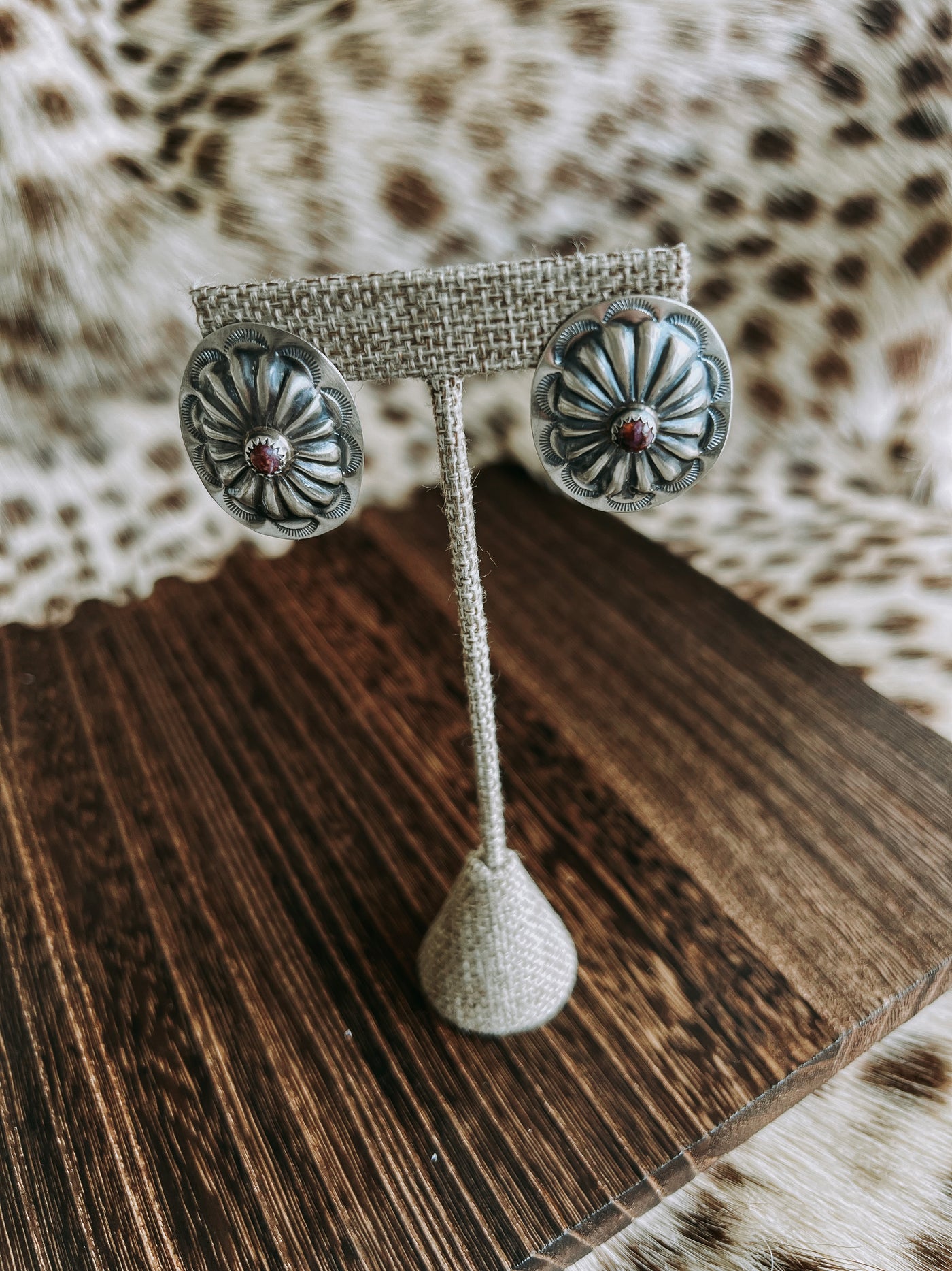 Tim Yazzie Spiny Oyster Earring